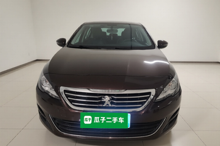 标致408 2016款 1.6T 自动豪华版车身外观2