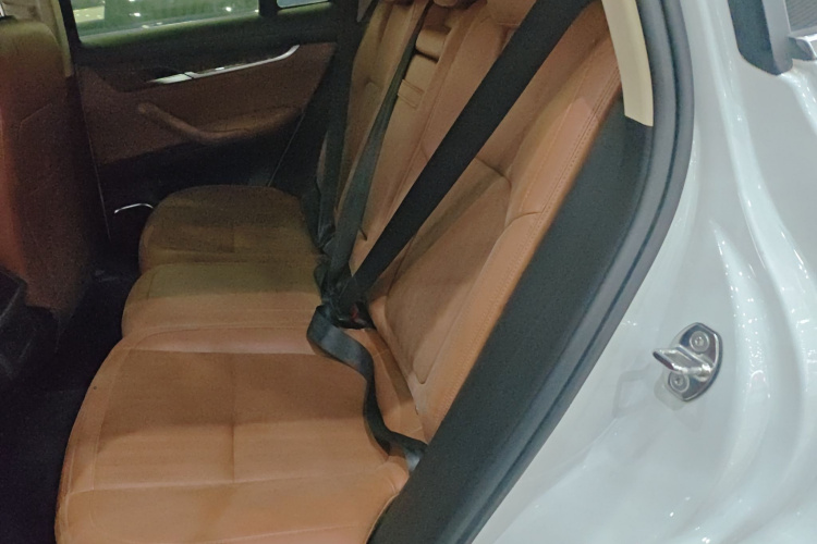 汉腾汽车 汉腾X7 2018款 X7S 1.5T 自动豪华型中控内饰21