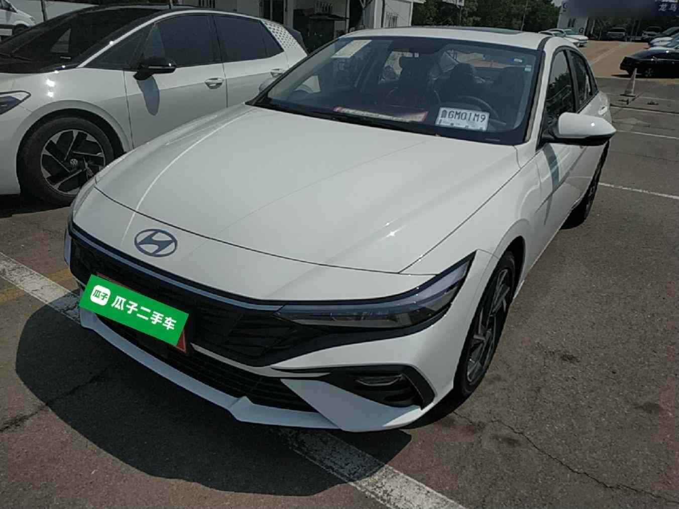 现代 伊兰特 2023款 1.5L CVT GLX精英版(2)