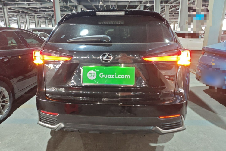 雷克萨斯NX 2017款 200 前驱 锋行版车身外观6