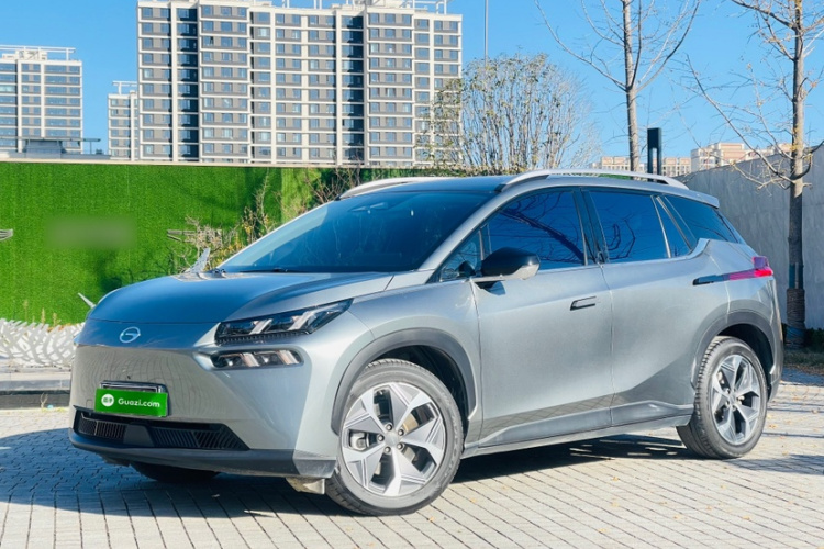 埃安 AION V 2022款 Plus 70 智享科技版 三元锂车身外观1