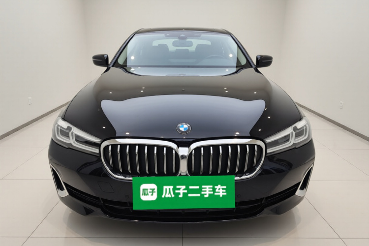 宝马5系 2021款 530Li 领先型 豪华套装车身外观2