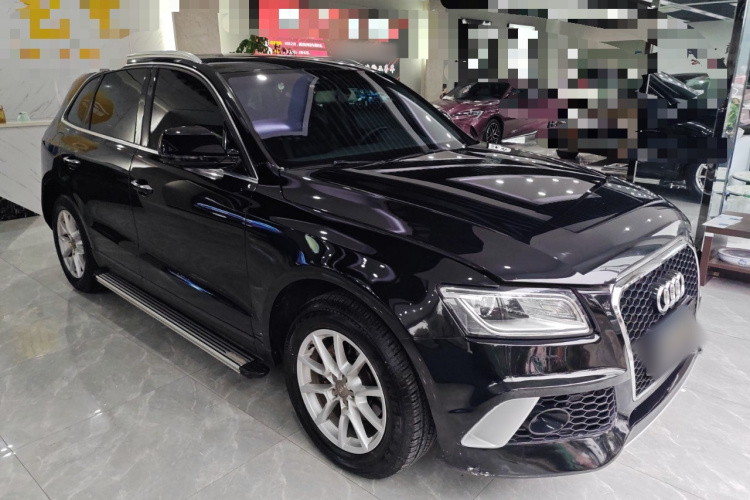 奥迪Q5 2016款 40 TFSI 进取型车身外观3