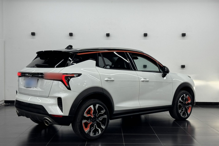 领克06 2020款 1.5T 耀Halo车身外观6007