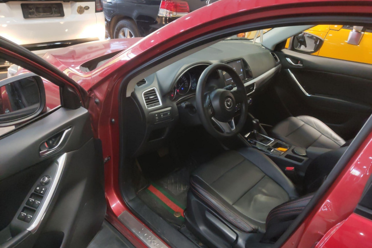 马自达CX-5 2015款 2.0L 自动两驱都市型中控内饰7003