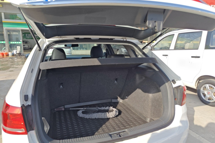 大众 朗行 2013款 1.6L 手动舒适型局部细节23