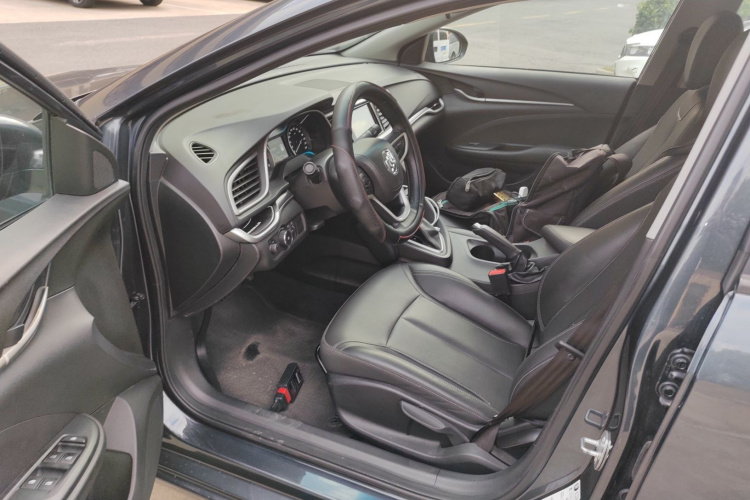 别克 英朗 2021款 1.3T 自动轻混动精英型中控内饰7003