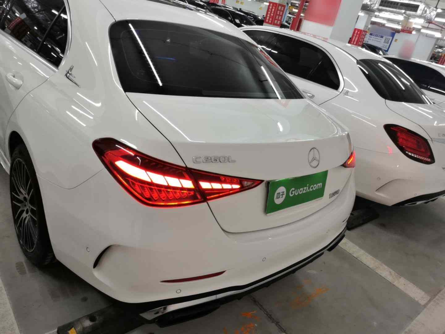 奔驰C级 2025款 改款 C 260 L 运动版(3)