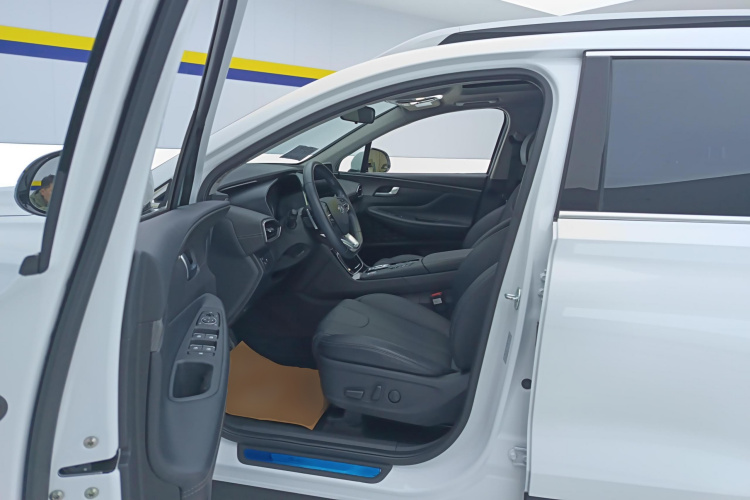 现代 胜达 2020款 380 TGDi 自动两驱GLS豪华版中控内饰19