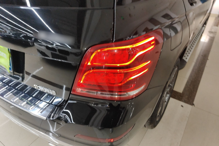 奔驰GLK级 2013款 改款 GLK 300 4MATIC 时尚型车身外观6006