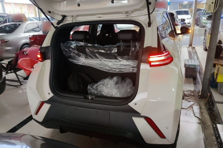 比亚迪 海鸥 2025款 305km 活力版机舱底盘23