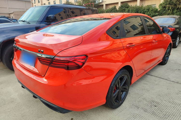 吉利汽车 缤瑞 2021款 1.4T CVT F-运动版车身外观6005