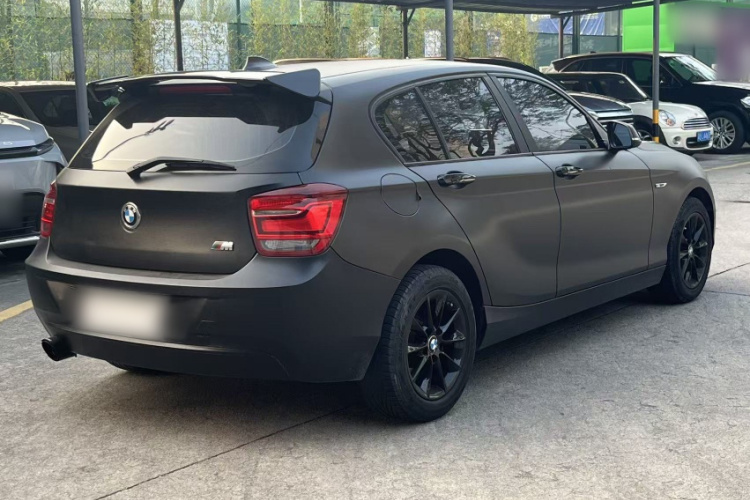 宝马1系(进口) 2013款 改款 116i 领先型车身外观6008