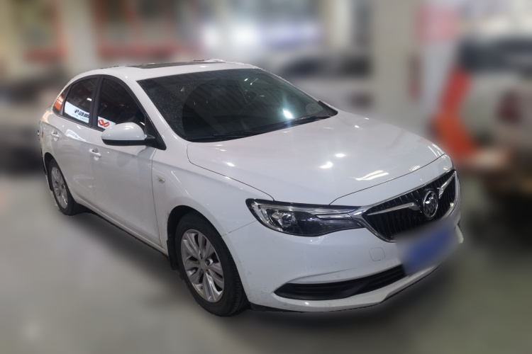 别克 英朗 2021款 典范 1.5L 自动精英型车身外观3