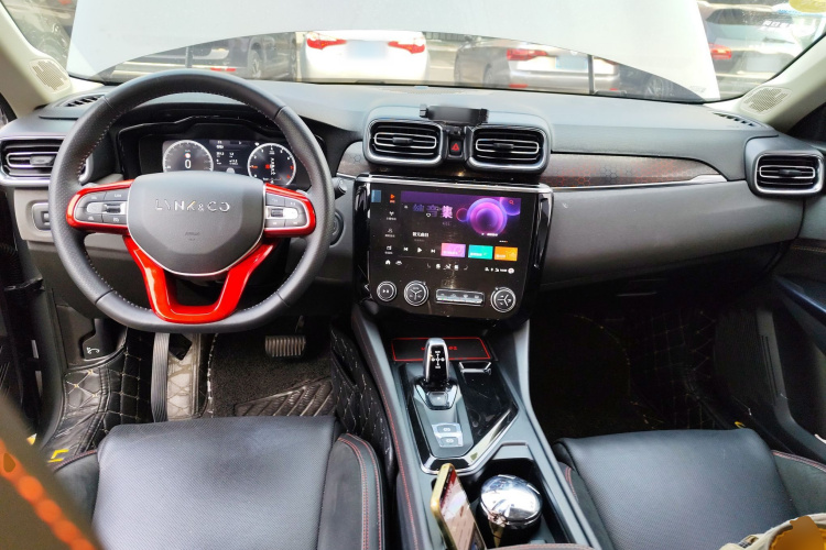 领克02 2018款 1.5T DCT两驱劲Pro版 国V中控内饰12