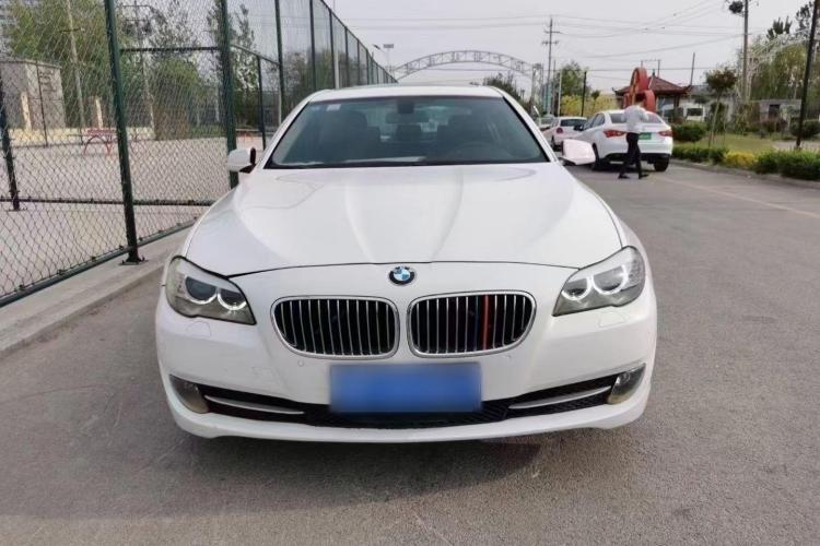 宝马5系 2013款 530Li 领先型车身外观6010