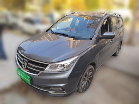 宝骏730 2019款 1.5T 手动风尚型 7座 国VI