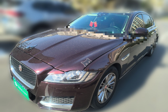 捷豹XFL 2017款 XFL 2.0T 240PS 豪华版