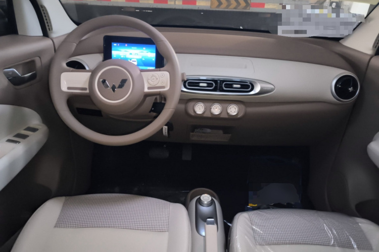 五菱汽车 宏光MINIEV 2025款 四门版 进阶款中控内饰12