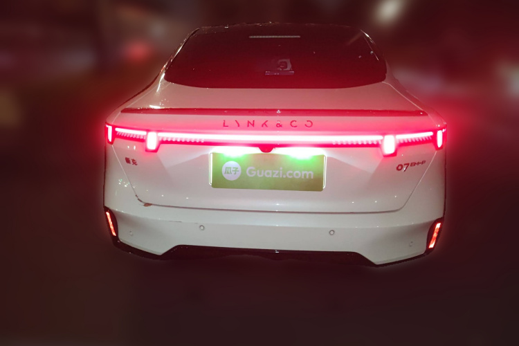 领克07 2024款 EM-P 126长续航 Halo车身外观6004