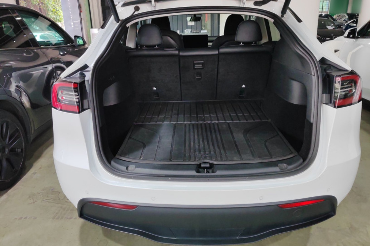 特斯拉 Model Y 2022款 改款 后轮驱动版局部细节23