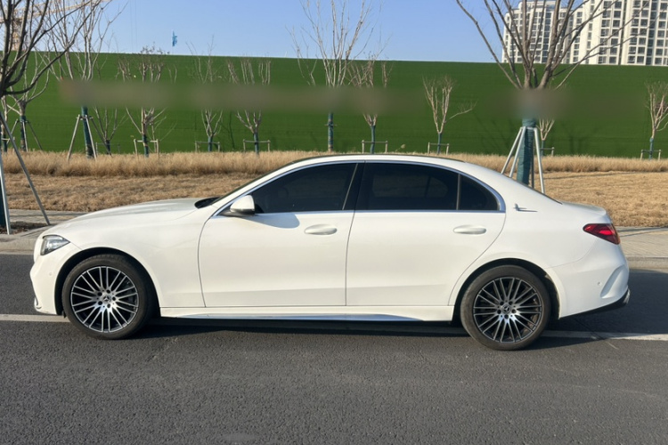 奔驰C级 2023款 C 260 L 运动版车身外观6003