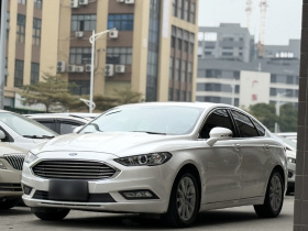 福特 蒙迪欧 2018款 EcoBoost 200 时尚型