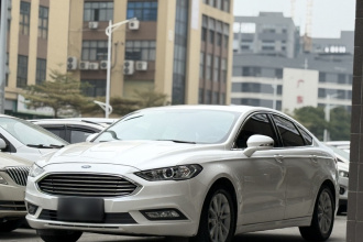 福特 蒙迪欧 2018款 EcoBoost 200 时尚型