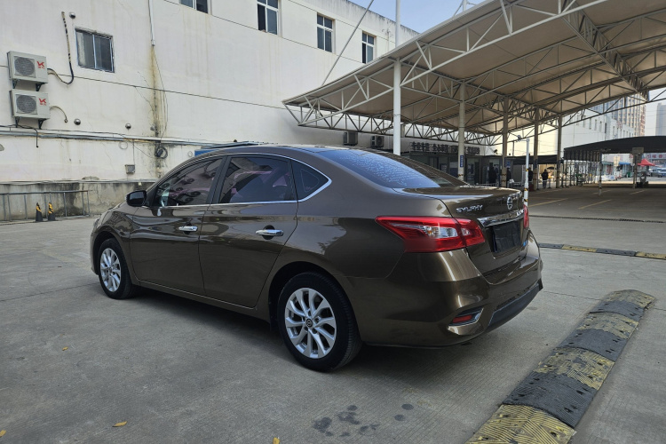 日产 轩逸 2018款 1.6XV CVT尊享版车身外观6009