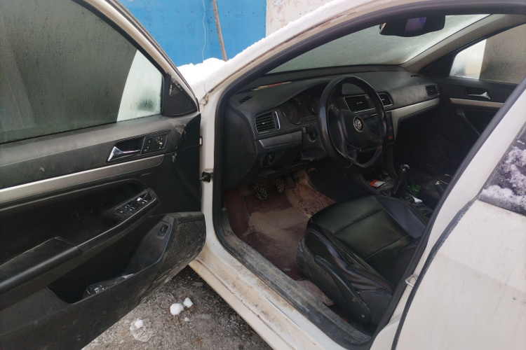 大众 朗逸 2015款 1.6L 手动风尚版中控内饰7003