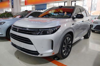 鸿蒙智行 问界M7 2024款 1.5T 智驾四驱Max版 5座