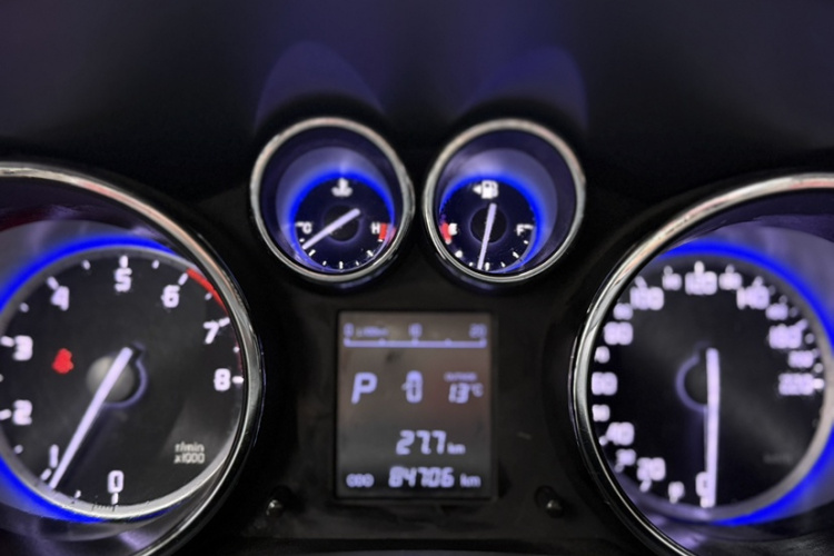 长安CS35 2016款 1.6L 自动豪华型 国V局部细节14