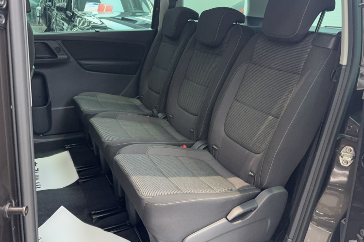 大众 夏朗 2018款 380TSI 舒享型 7座中控内饰7001