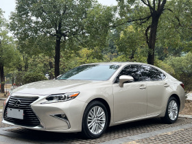 雷克萨斯ES 2015款 200 精英版