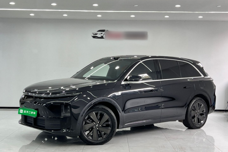 理想汽车 理想L6 2025款 Max 智能焕新版车身外观4