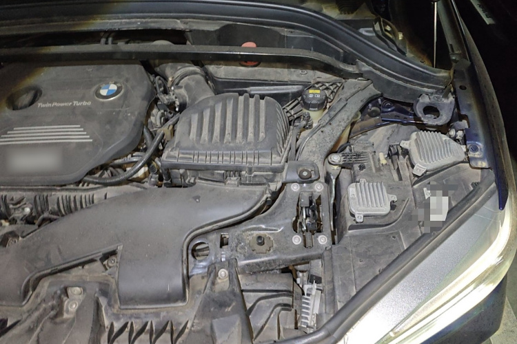 宝马X1 2019款 sDrive20Li 领先型局部细节9007