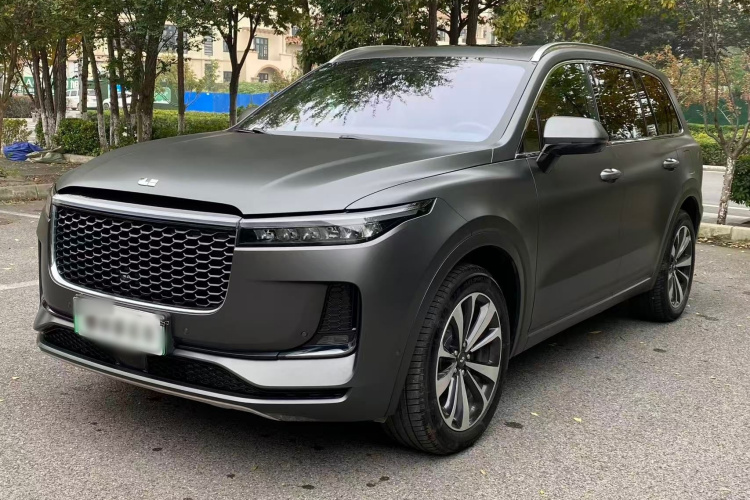 理想汽车 理想ONE 2021款 增程6座版车身外观1