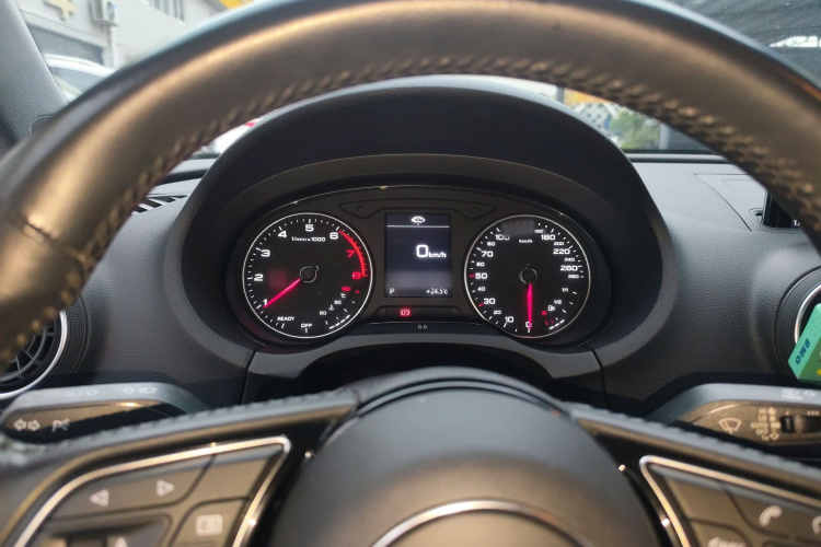 奥迪A3 2019款 Limousine 35 TFSI 进取型 国VI局部细节14