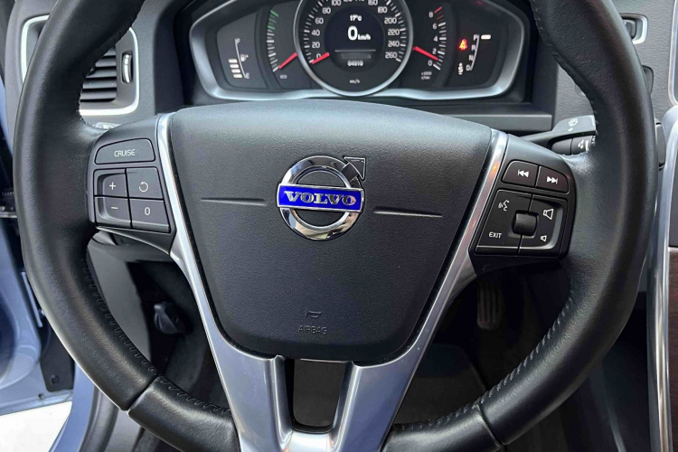 沃尔沃S60 2017款 S60L T3 智进版中控内饰7008