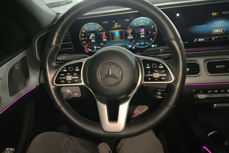 奔驰GLE轿跑 2020款 GLE 450 4MATIC 轿跑SUV 时尚型中控内饰13
