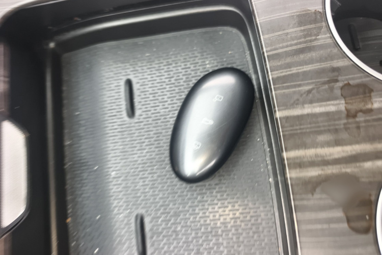 飞凡汽车 飞凡F7 2023款 长续Pro版中控内饰7001