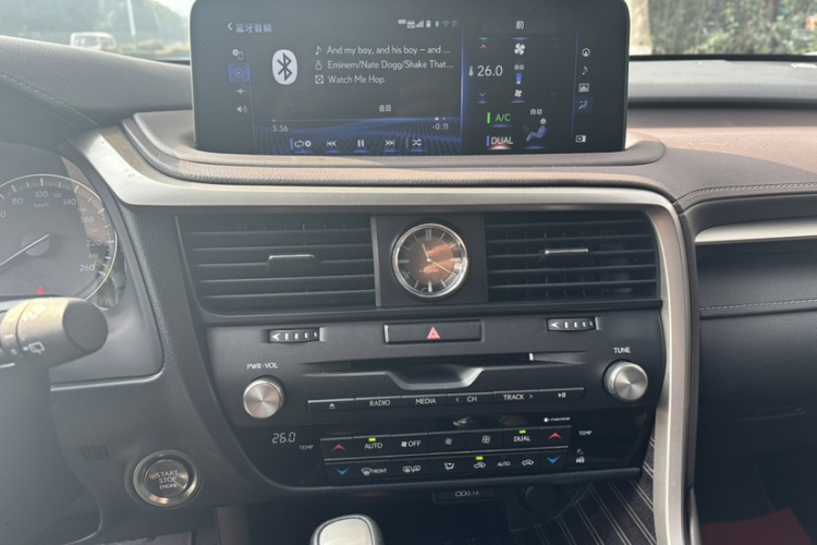 雷克萨斯RX 2021款 300 四驱特别版中控内饰7004