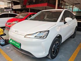 哪吒汽车 哪吒V 2021款 长续航娱乐版升级型