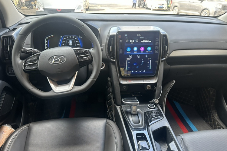 北京现代ix35 2021款 2.0L 自动两驱GLS领先版中控内饰7001