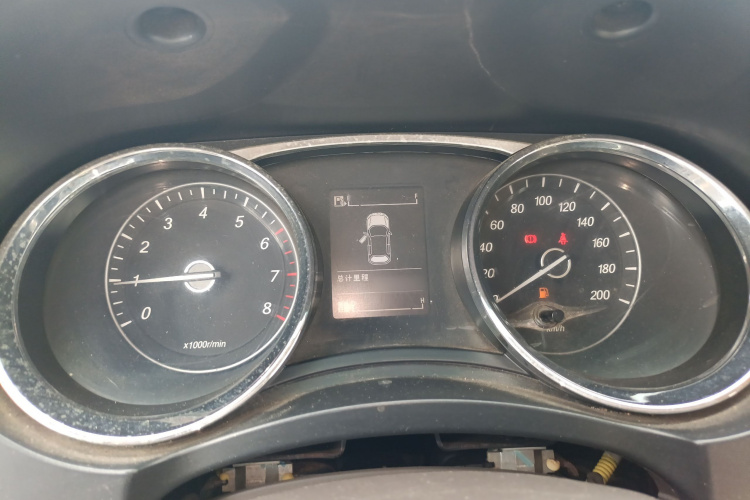 五菱汽车 五菱宏光 2015款 1.5L S1舒适国V局部细节14