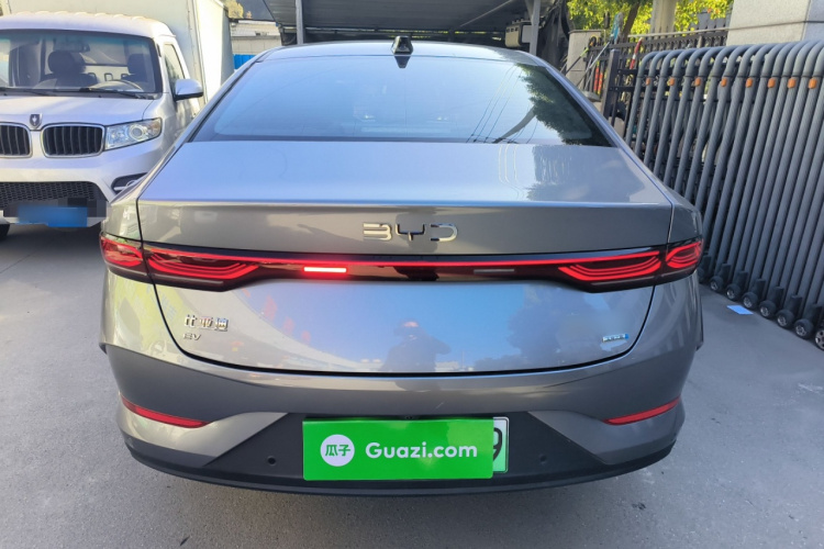 比亚迪 秦PLUS 2025款 EV 智驾版 420KM领先型车身外观6