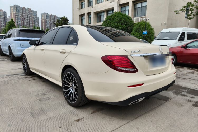 奔驰E级 2017款 E 300 运动型车身外观6003