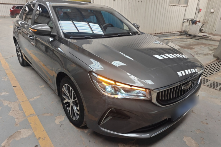 吉利汽车 帝豪 2023款 第4代冠军版 1.5L CVT豪华型车身外观3