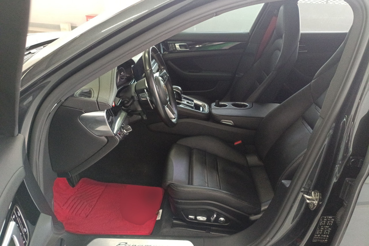 保时捷 2019款 Panamera 2.9T中控内饰19