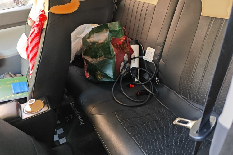 五菱汽车 宏光MINIEV 2021款 马卡龙时尚款 磷酸铁锂中控内饰21